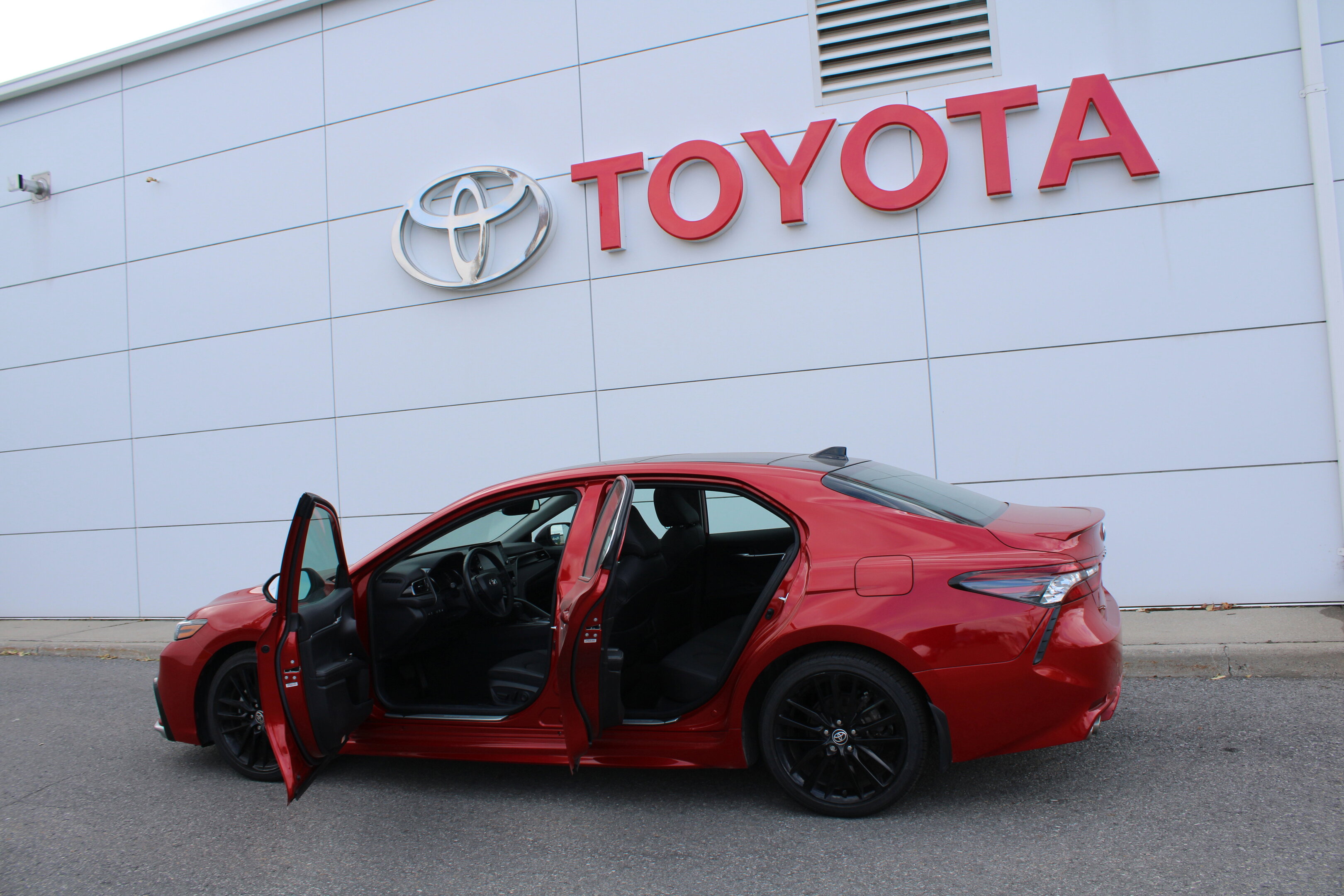 Toyota Camry 2023