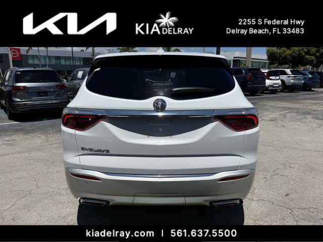 Buick Enclave 2023