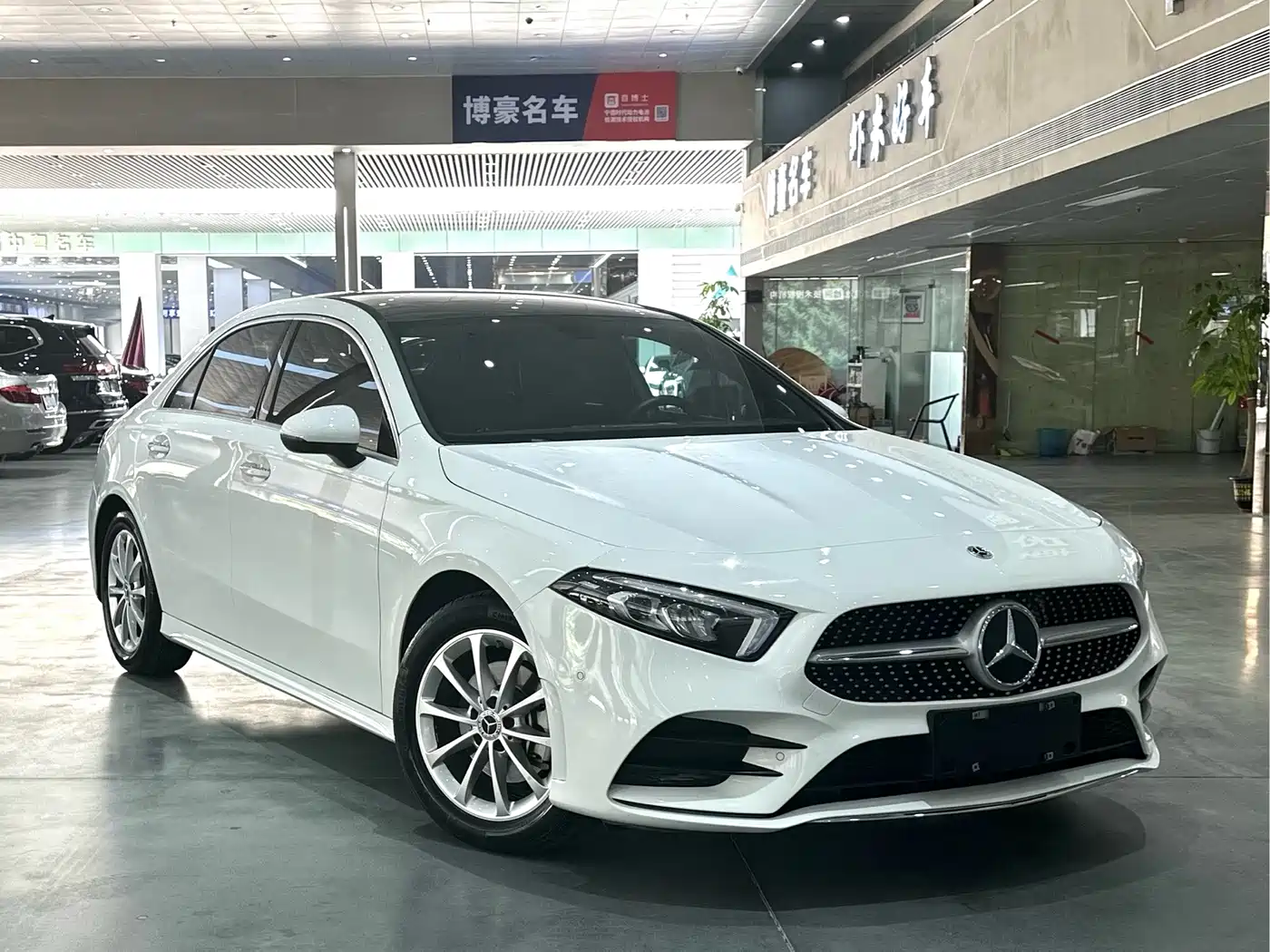 Mercedes-Benz A-Класс 2022