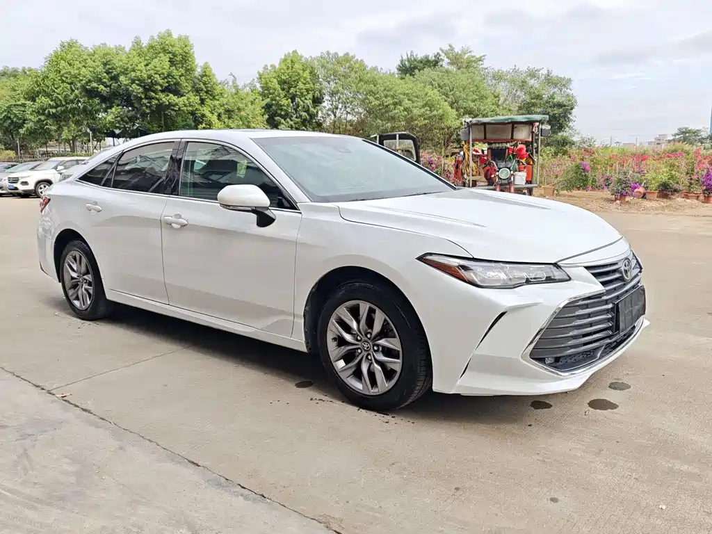 Toyota Avalon 2022