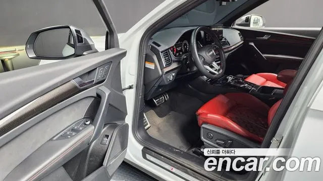 Audi SQ5 2021