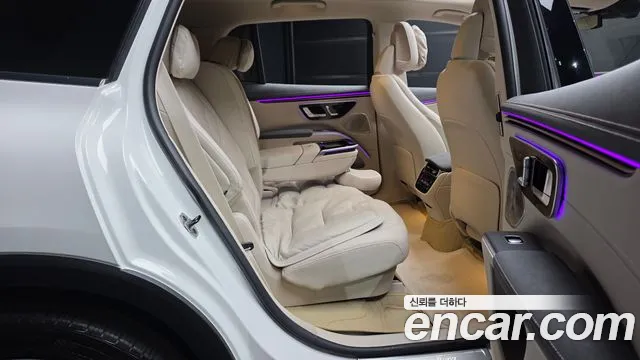 Mercedes-Benz EQS 2023