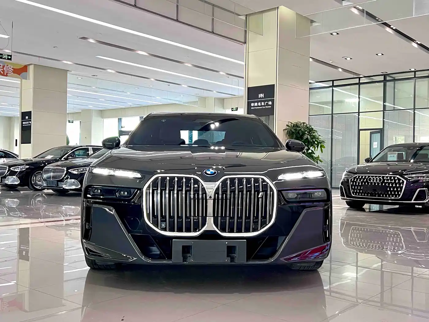 BMW i7 2024