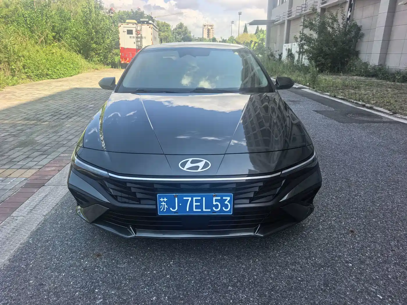 Hyundai Elantra 2023