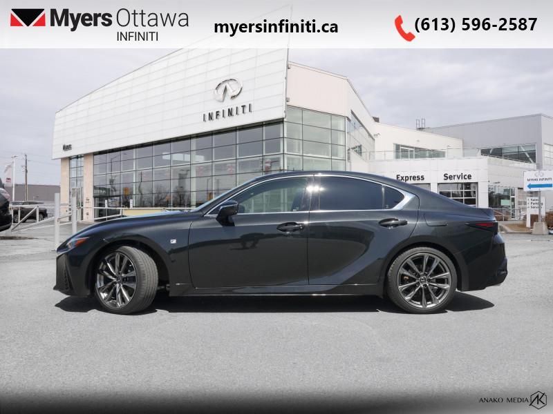 Lexus IS 2021