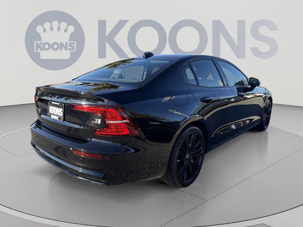 Volvo S60 2024