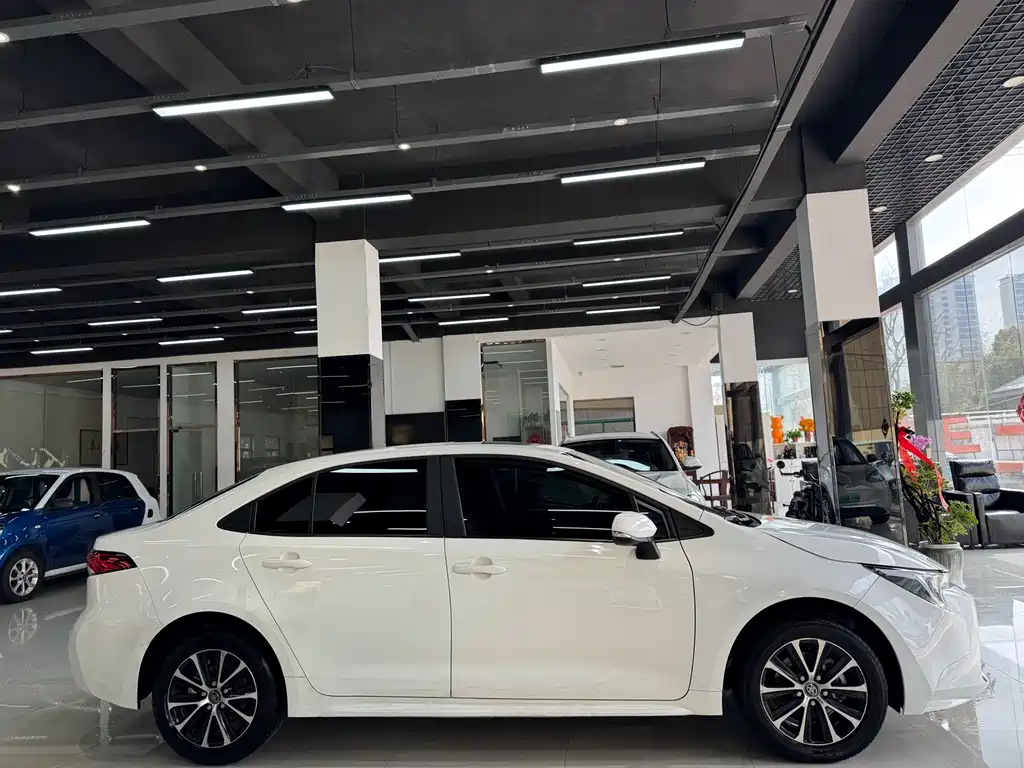 Toyota Levin 2024