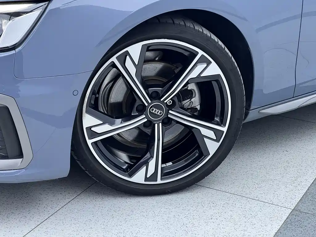 Audi A4 2022