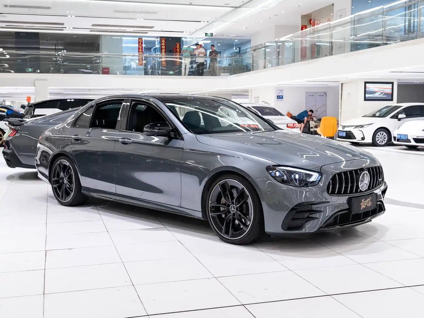Mercedes-Benz E-Класс 2022