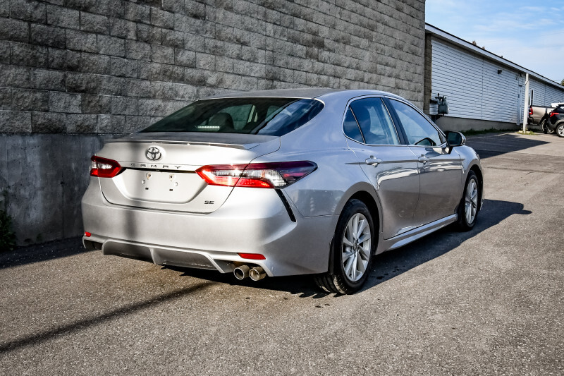 Toyota Camry 2021
