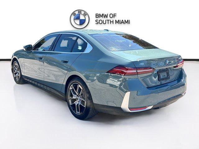 BMW i5 2024
