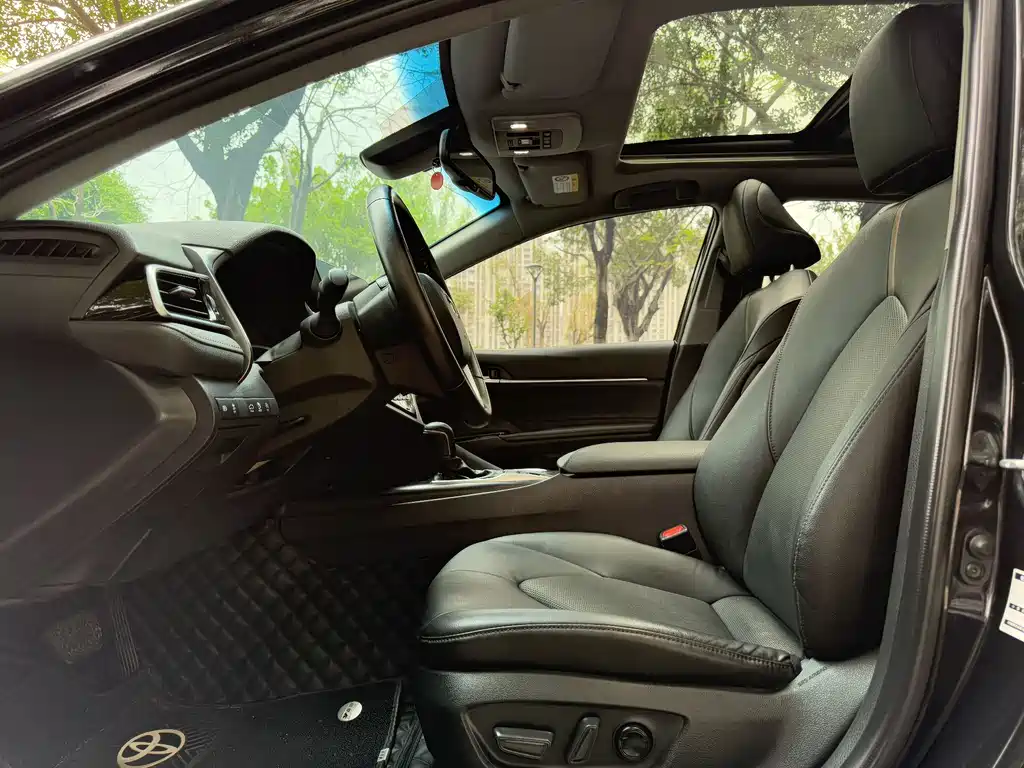 Toyota Camry 2022