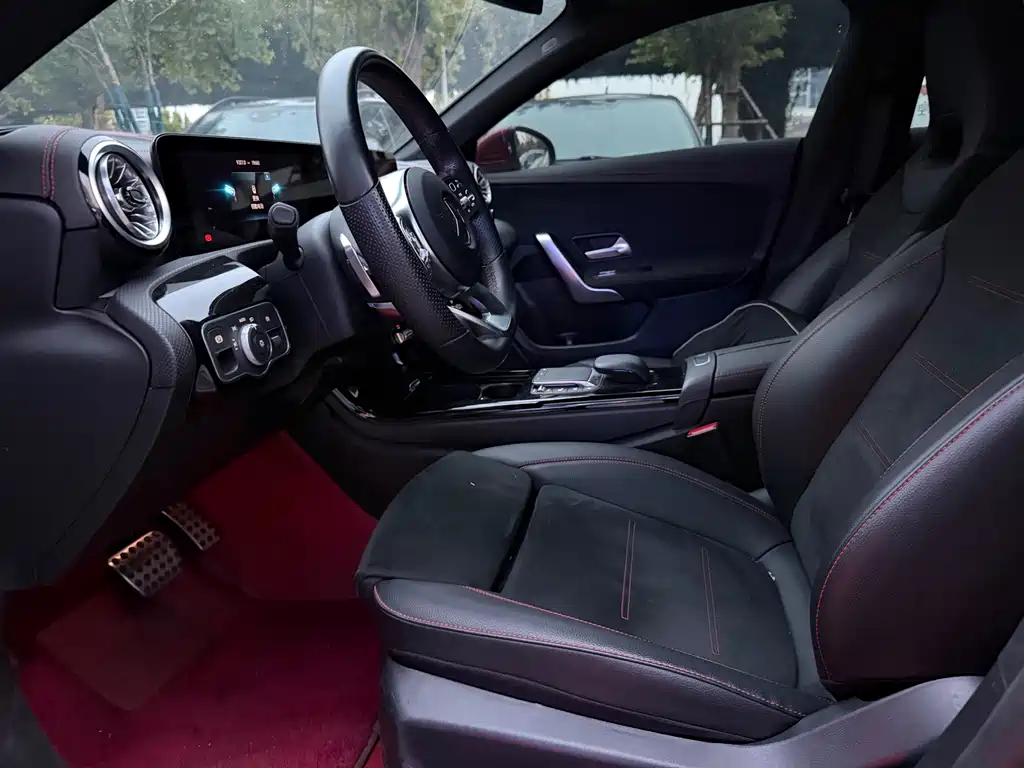 Mercedes-Benz CLA 2022