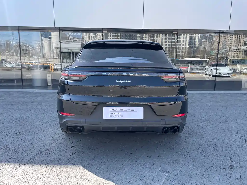 Porsche Cayenne 2023