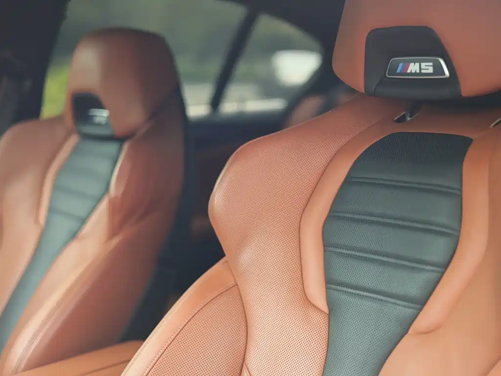 BMW M5 2021