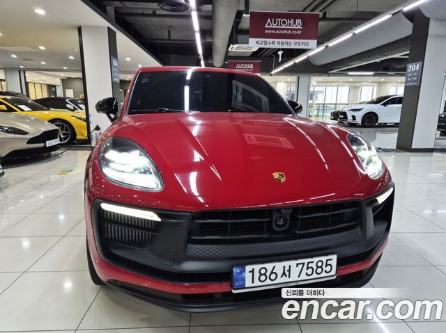 Porsche Macan 2023