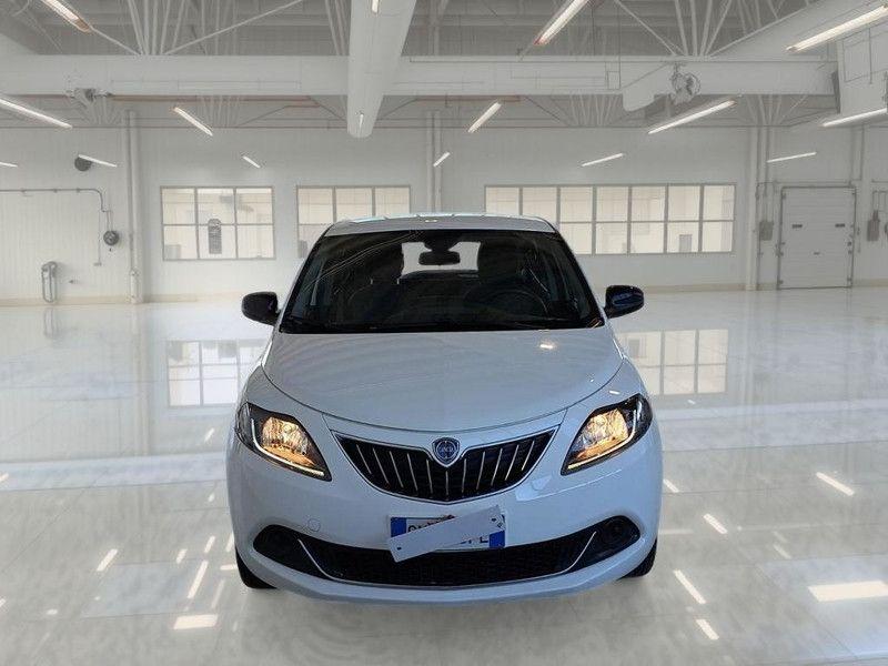 Lancia Ypsilon 2023
