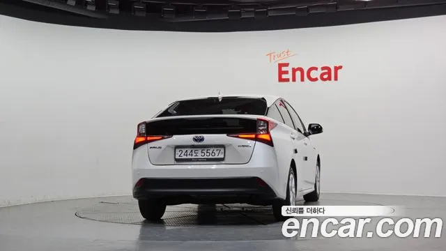 Toyota Prius 2020