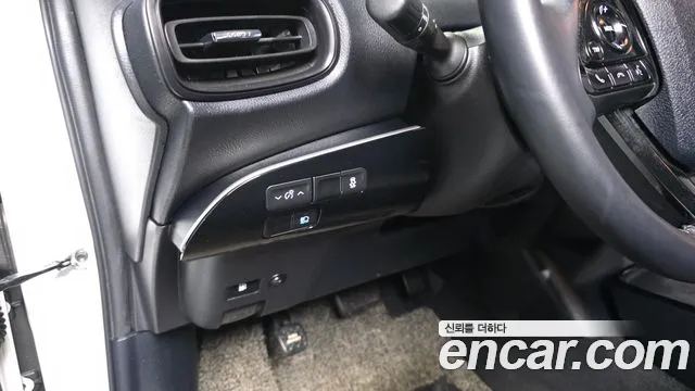Toyota Prius 2021