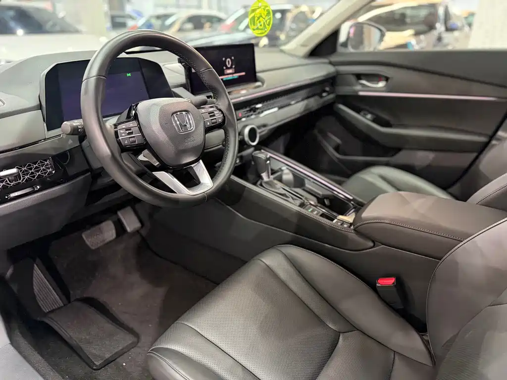 Honda Accord 2023