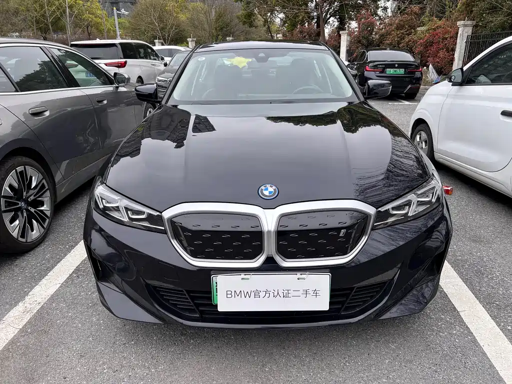 BMW i3 2024
