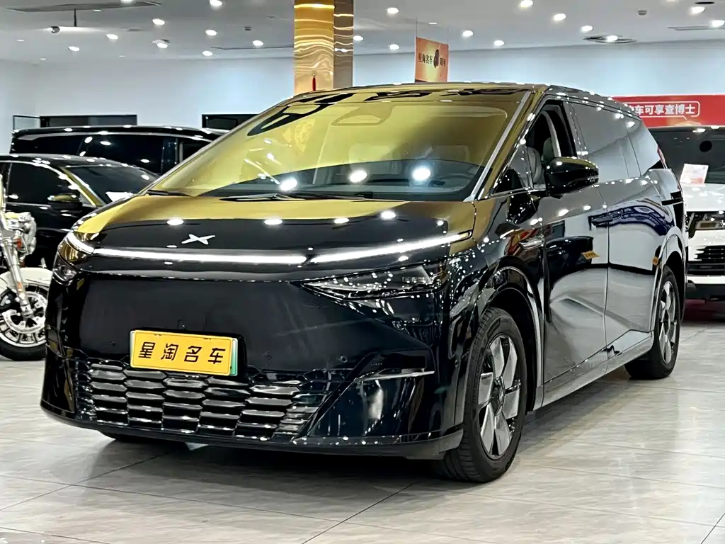 Xpeng X9 2024
