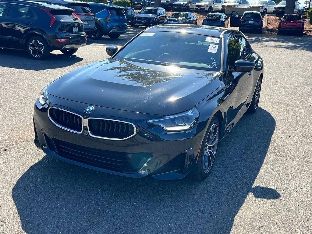 BMW 230 2023