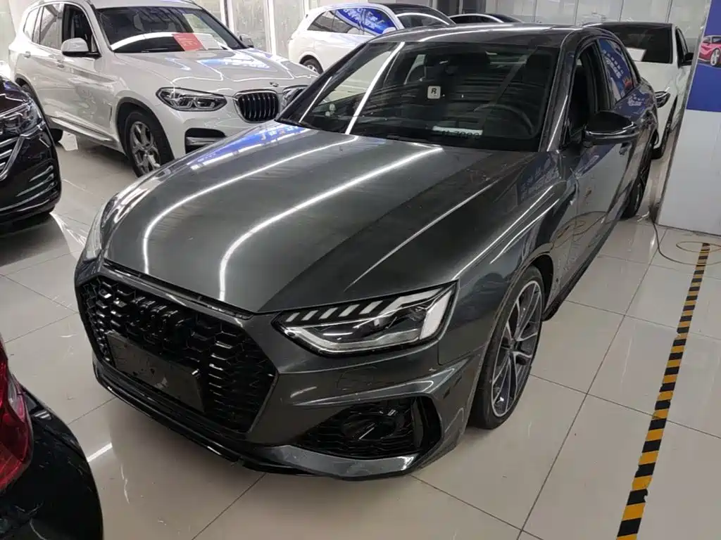 Audi A4 2023