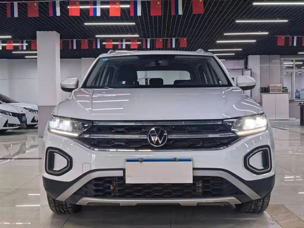 Volkswagen T-Roc 2023