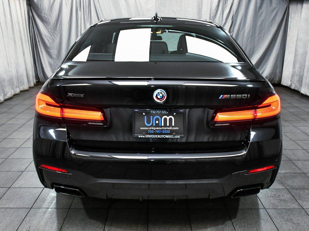 BMW M550 2023