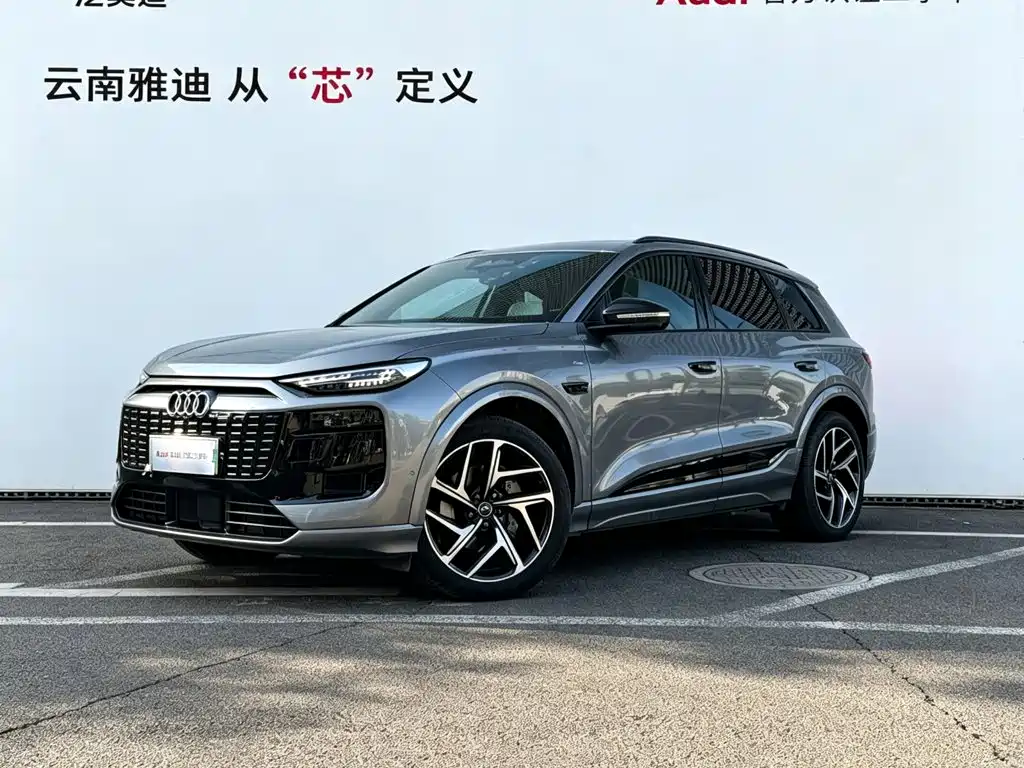 Audi e-tron 2025