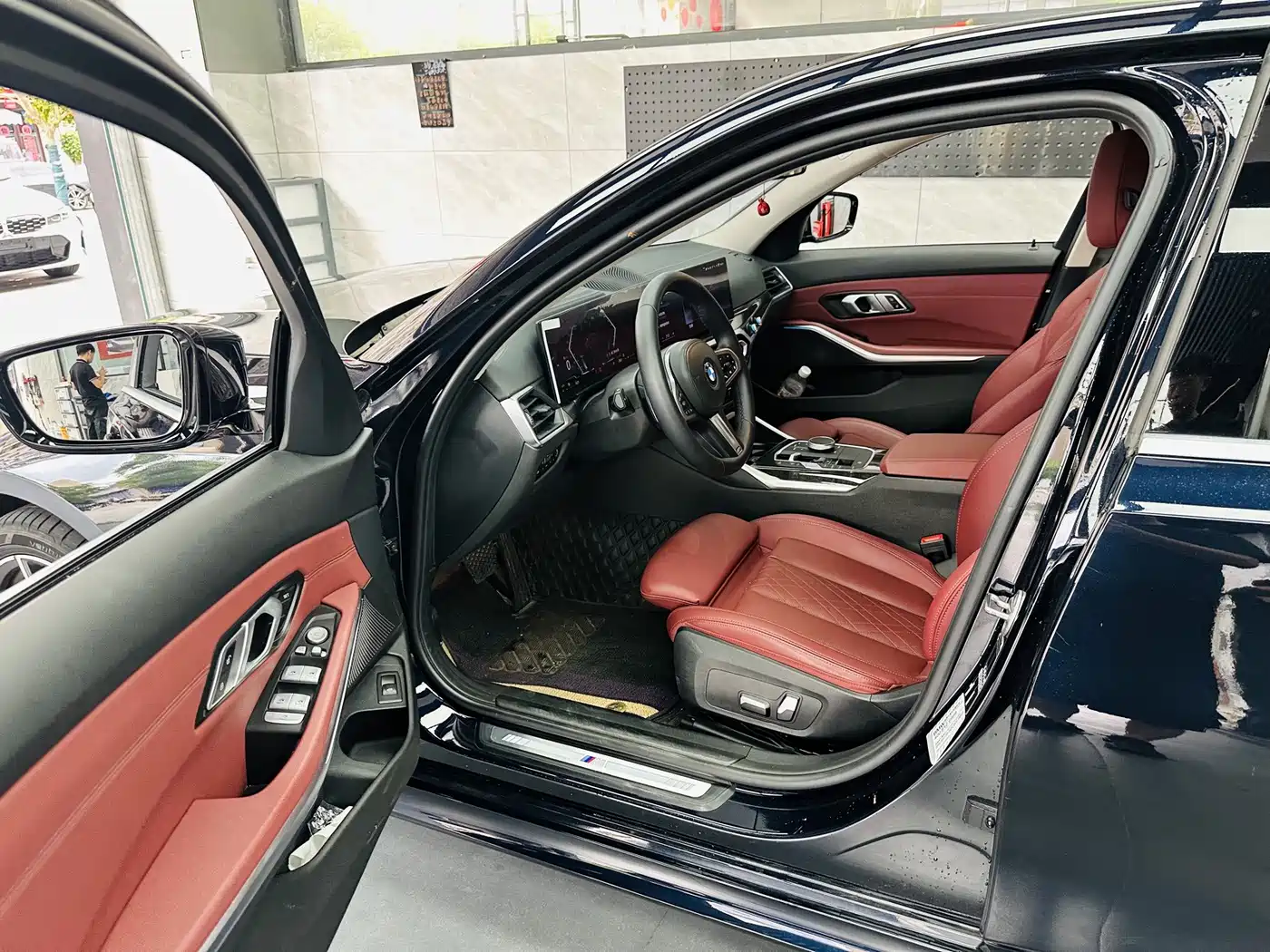 BMW 3 серии 2023