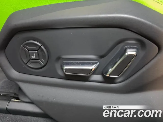 Lamborghini Urus 2021