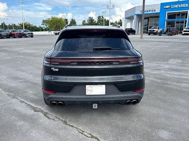 Porsche Cayenne 2024