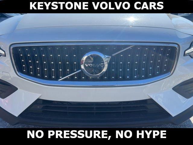 Volvo V60 Cross Country 2025