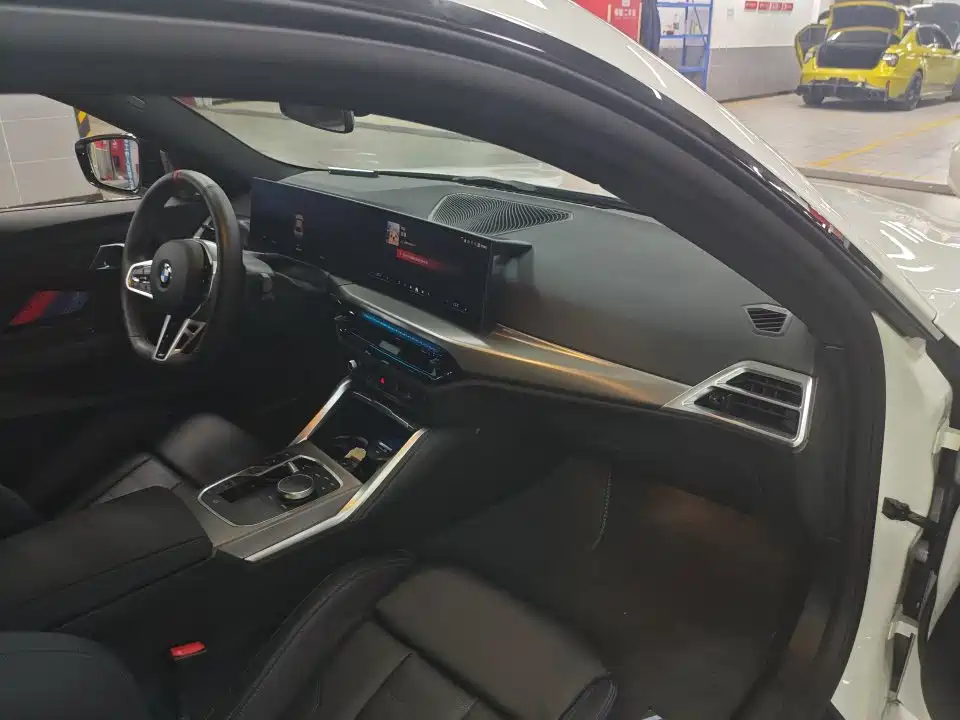 BMW M240I 2026
