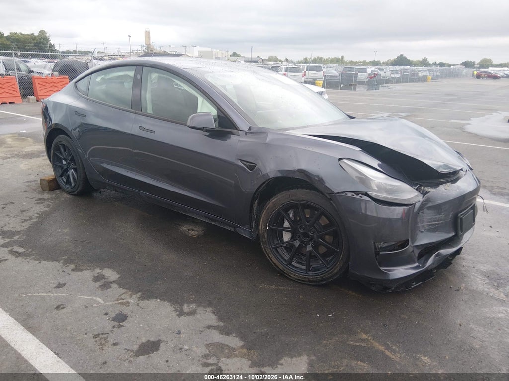 Tesla Model 3 2023