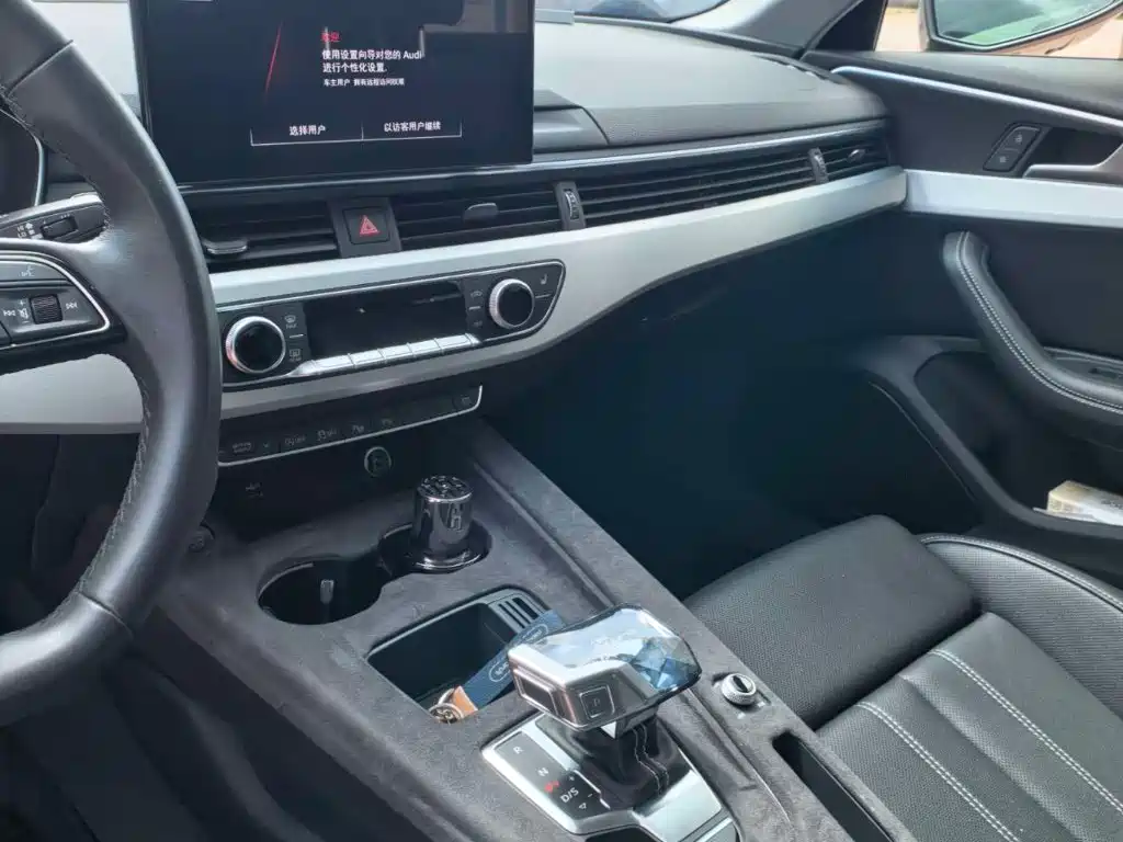 Audi A4 2022