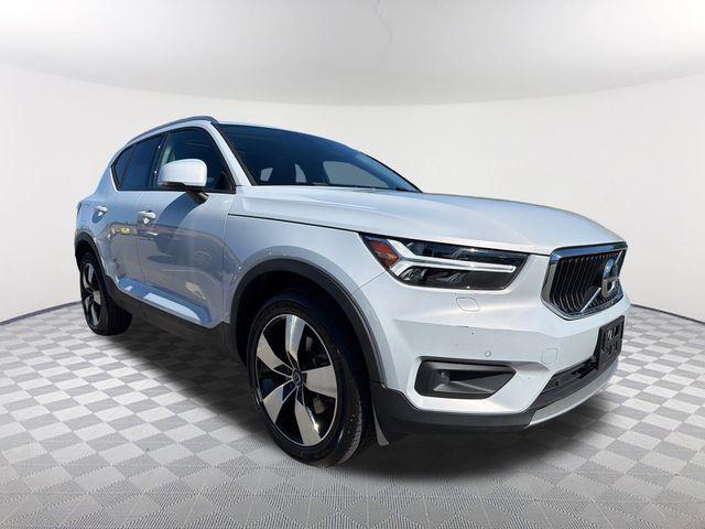 Volvo XC40 2021