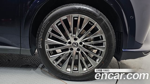 Lexus RX 2023