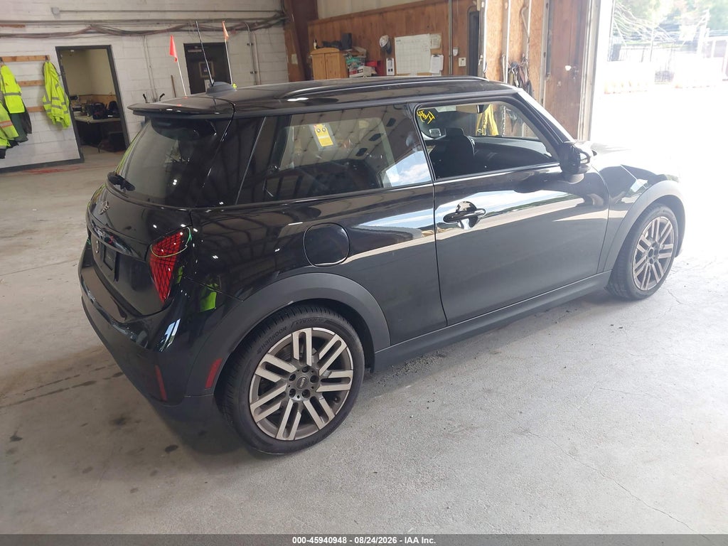 Mini Hardtop 2025