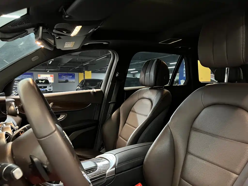 Mercedes-Benz GLC 2022