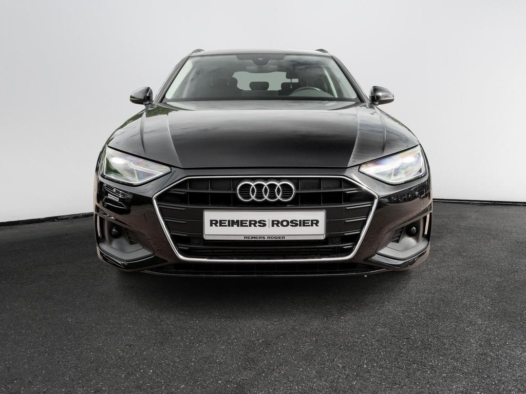 Audi A4 2022