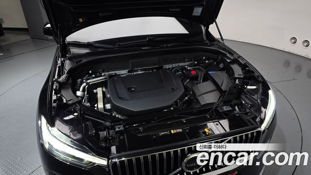 Volvo XC60 2024