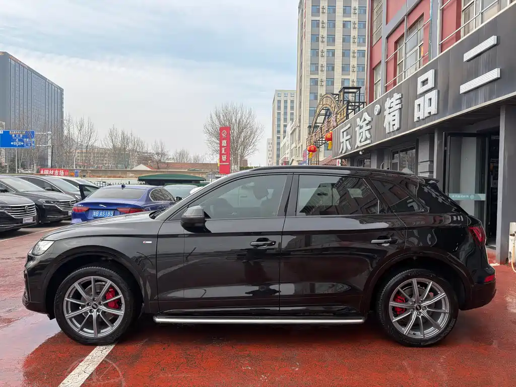 Audi Q5 2023