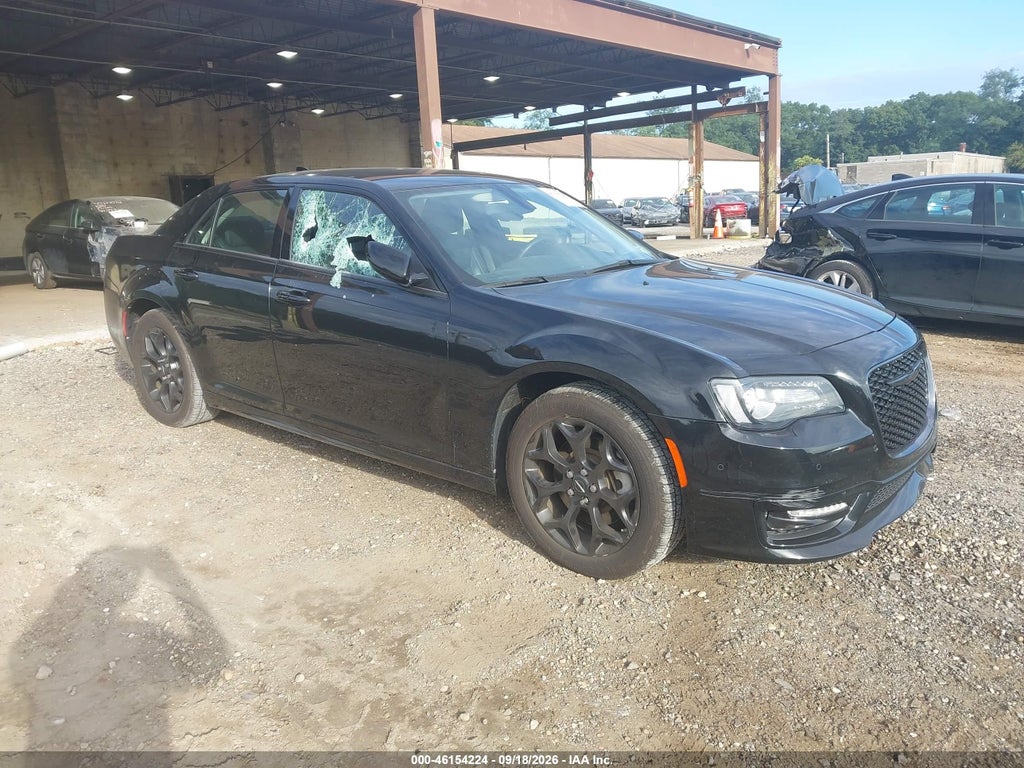 Chrysler 300 2022