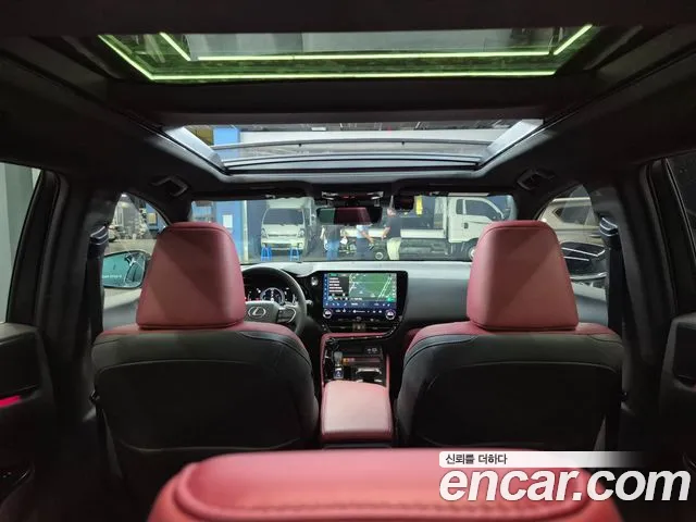 Lexus NX 2024