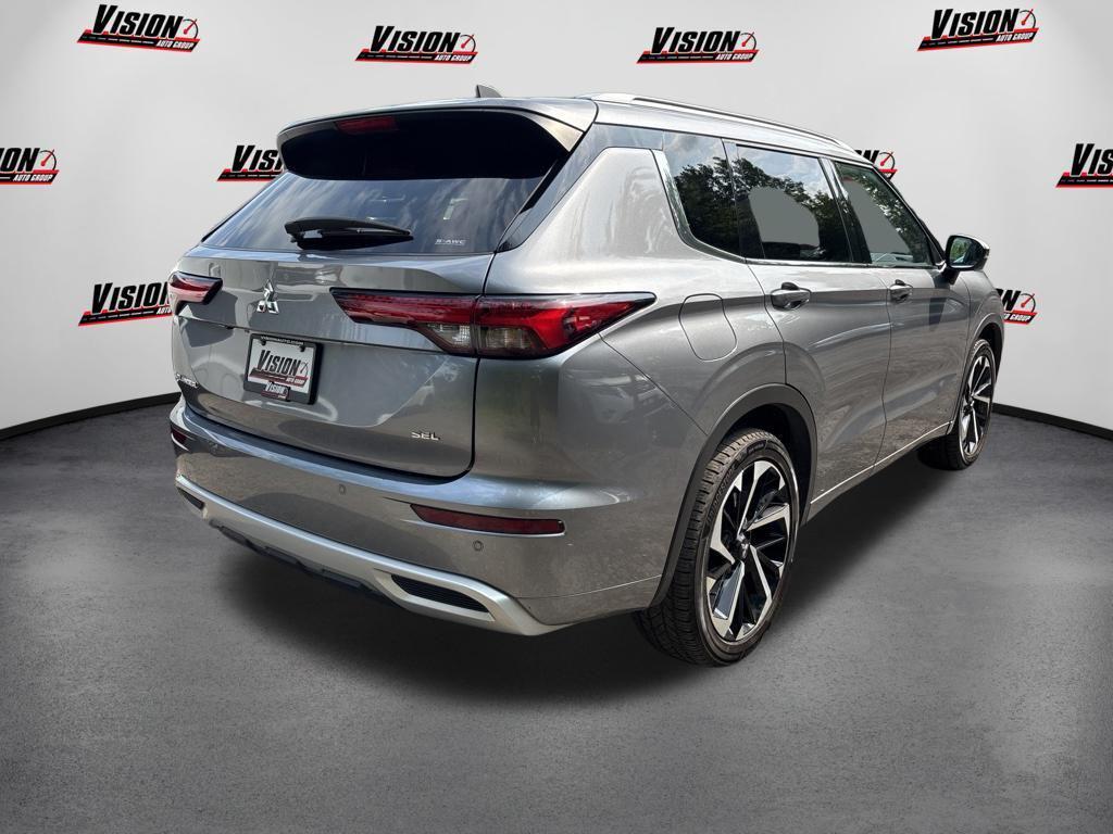 Mitsubishi Outlander 2024