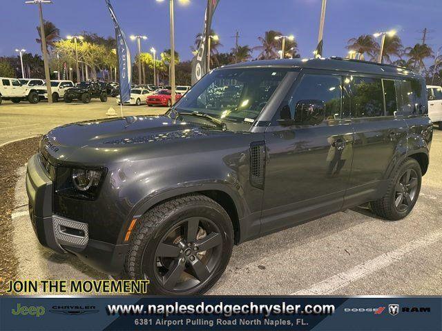 Land Rover Defender 2024