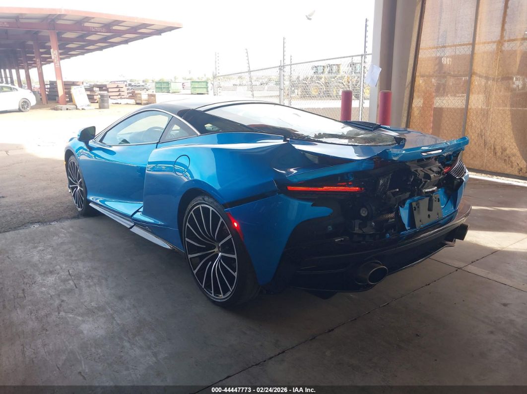 McLaren GT 2021